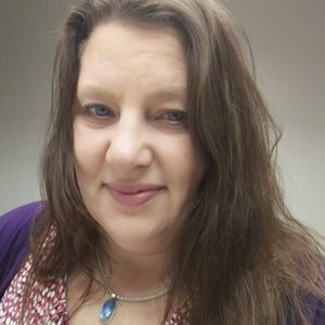 Meet your Posher, Michele